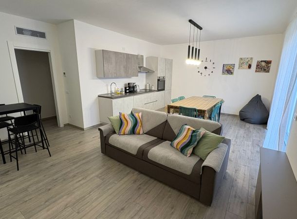 appartamento aquarama - zona giorno, living e cucina e zona pranzo